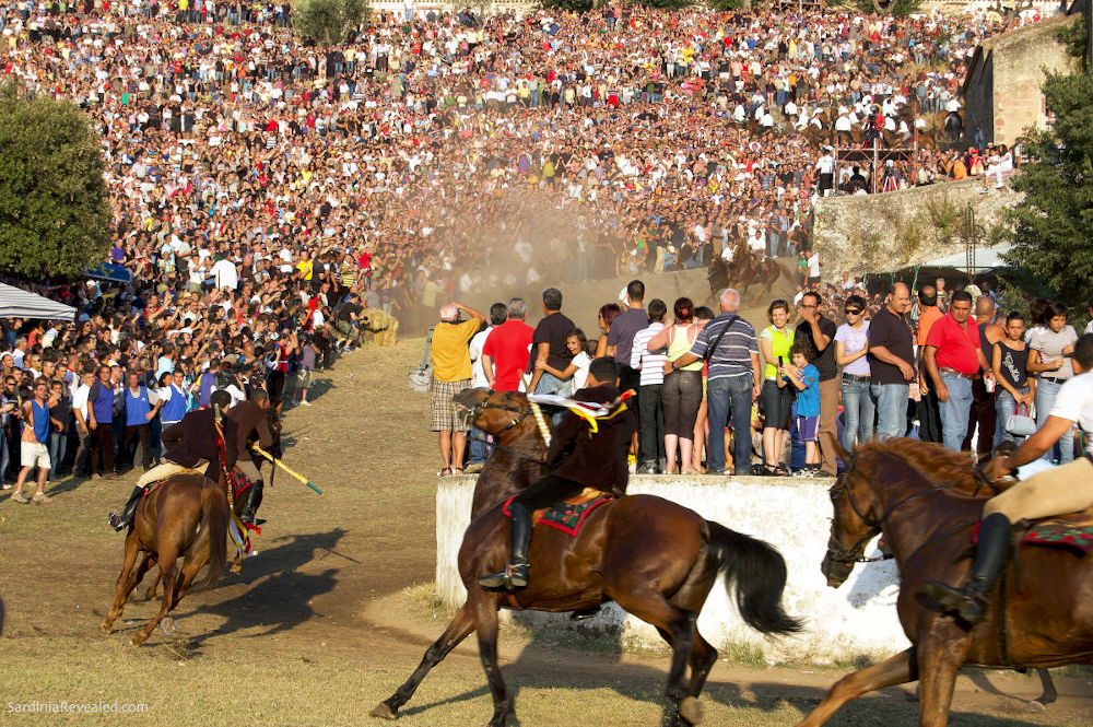 Image: Horse race of S'Ardia in July in Sedilo, Sardinia.